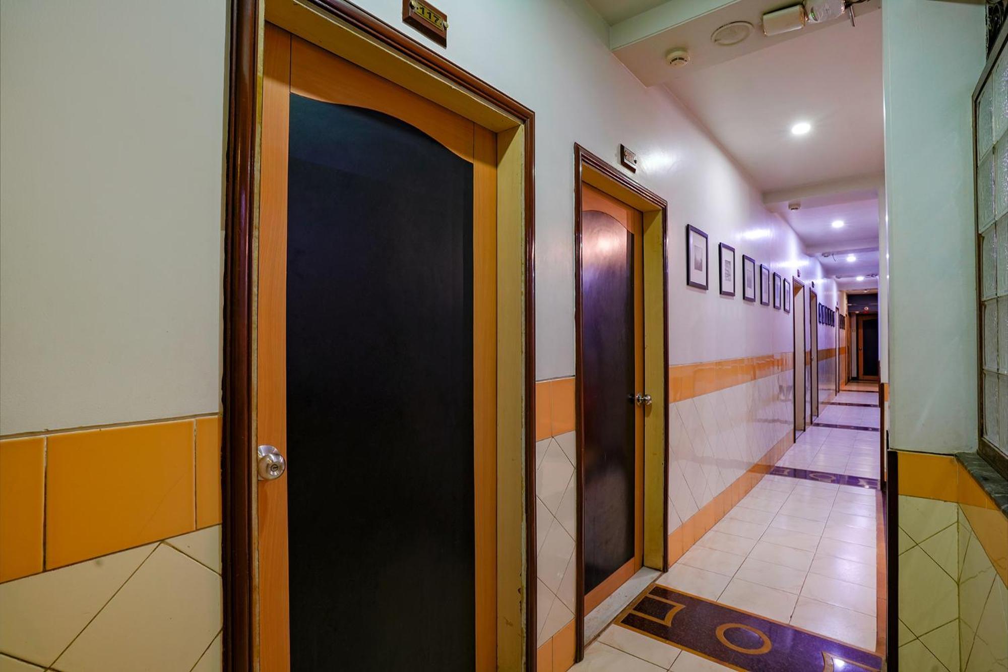 Fabexpress Manas Residency Hotel Bombaim Exterior foto